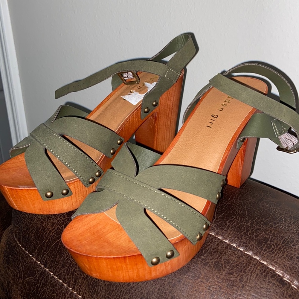 Madden Girl 7.5 cute shoes! Only worn once. Make an offer!